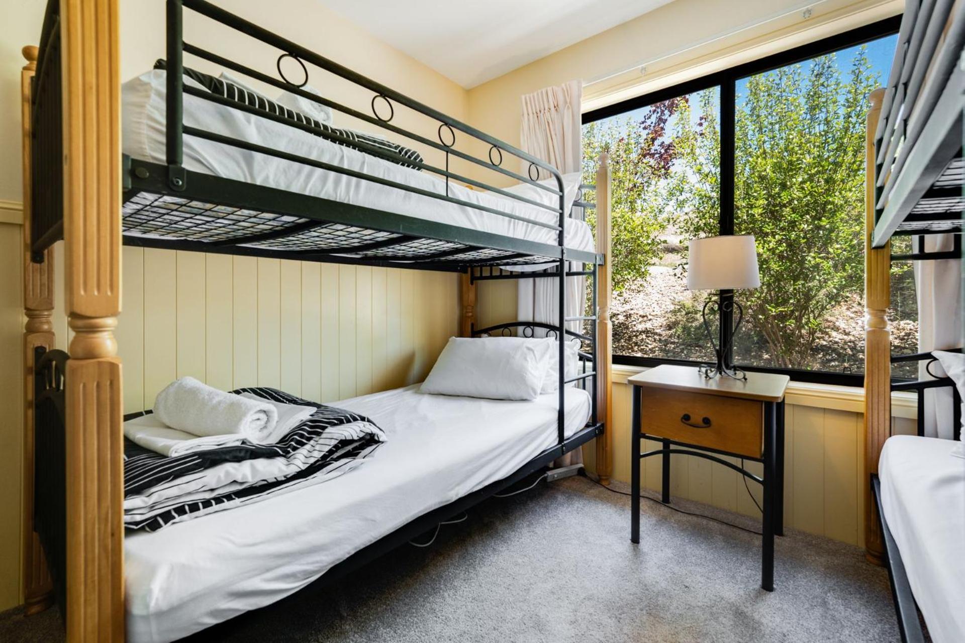 Dromaius 5 - 3Br Townhouse L Lake Views L Spa Bath L Wifi L Bbq Jindabyne Bagian luar foto