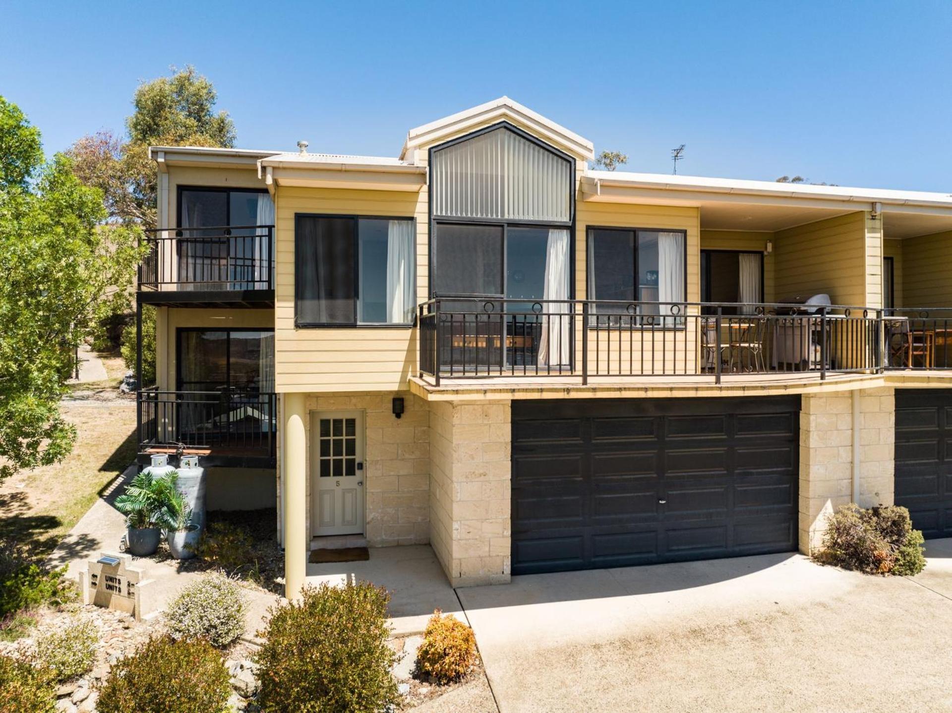 Dromaius 5 - 3Br Townhouse L Lake Views L Spa Bath L Wifi L Bbq Jindabyne Bagian luar foto
