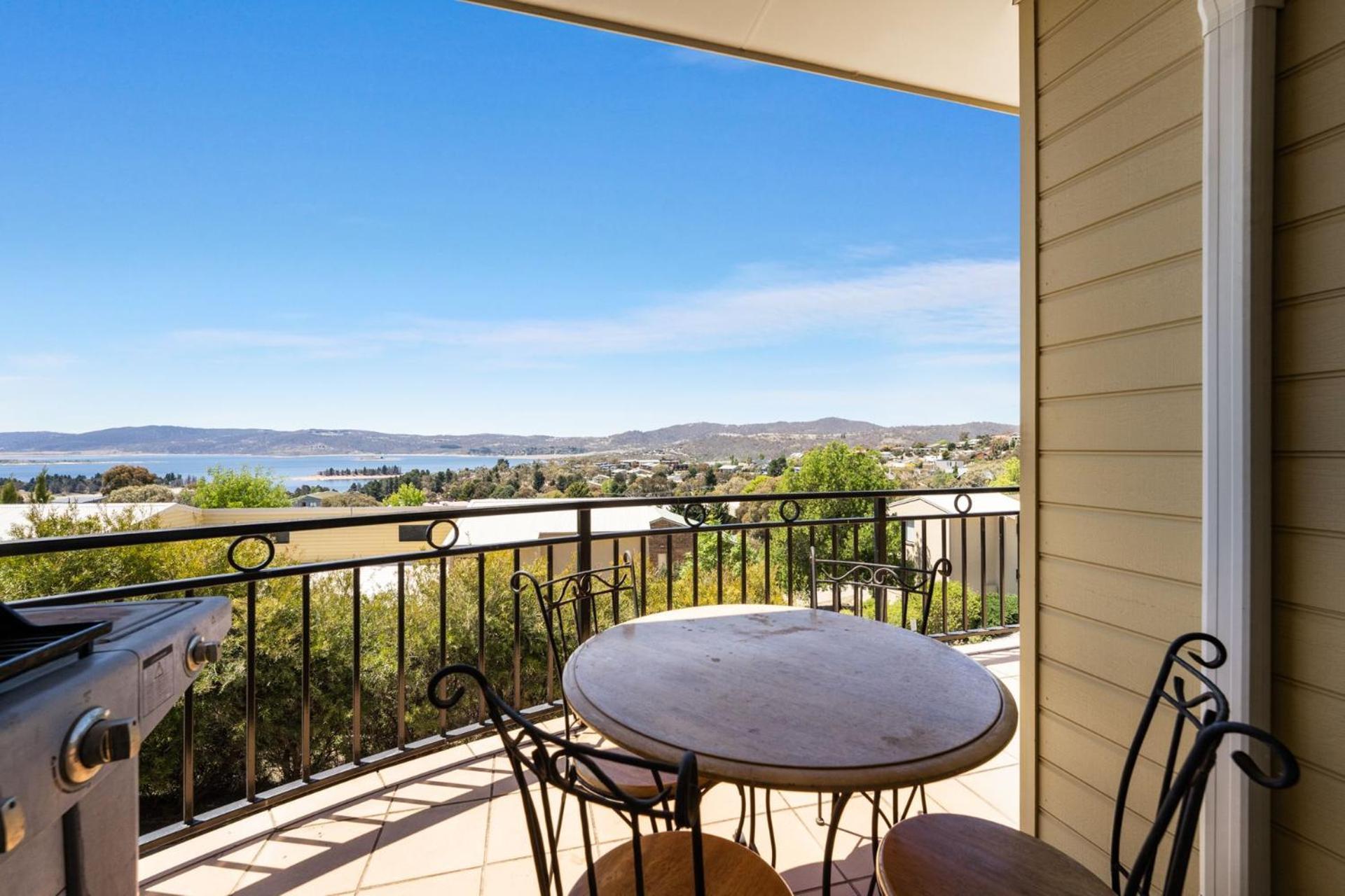 Dromaius 5 - 3Br Townhouse L Lake Views L Spa Bath L Wifi L Bbq Jindabyne Bagian luar foto