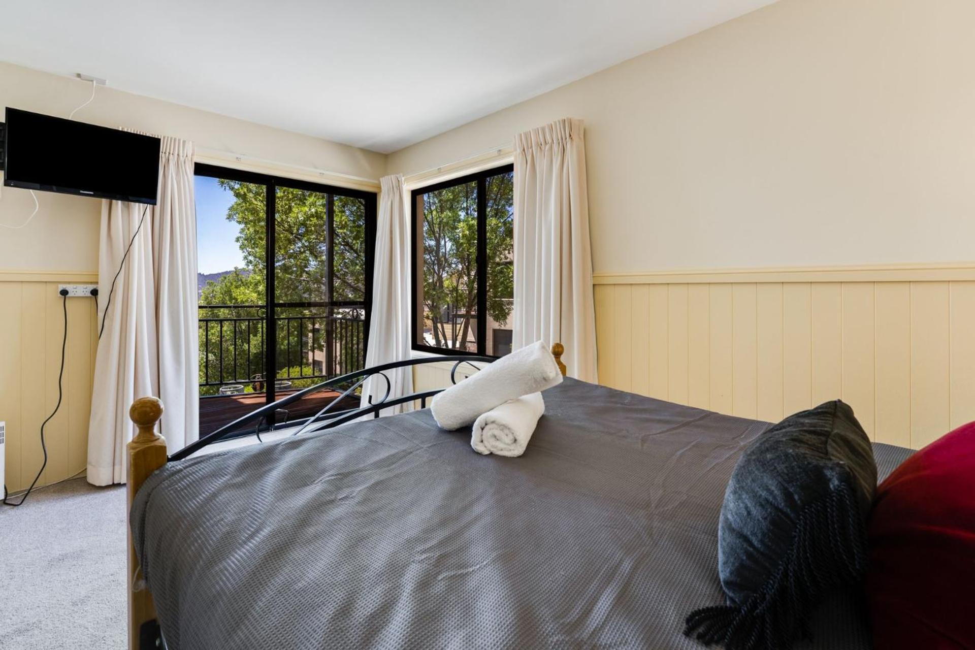 Dromaius 5 - 3Br Townhouse L Lake Views L Spa Bath L Wifi L Bbq Jindabyne Bagian luar foto